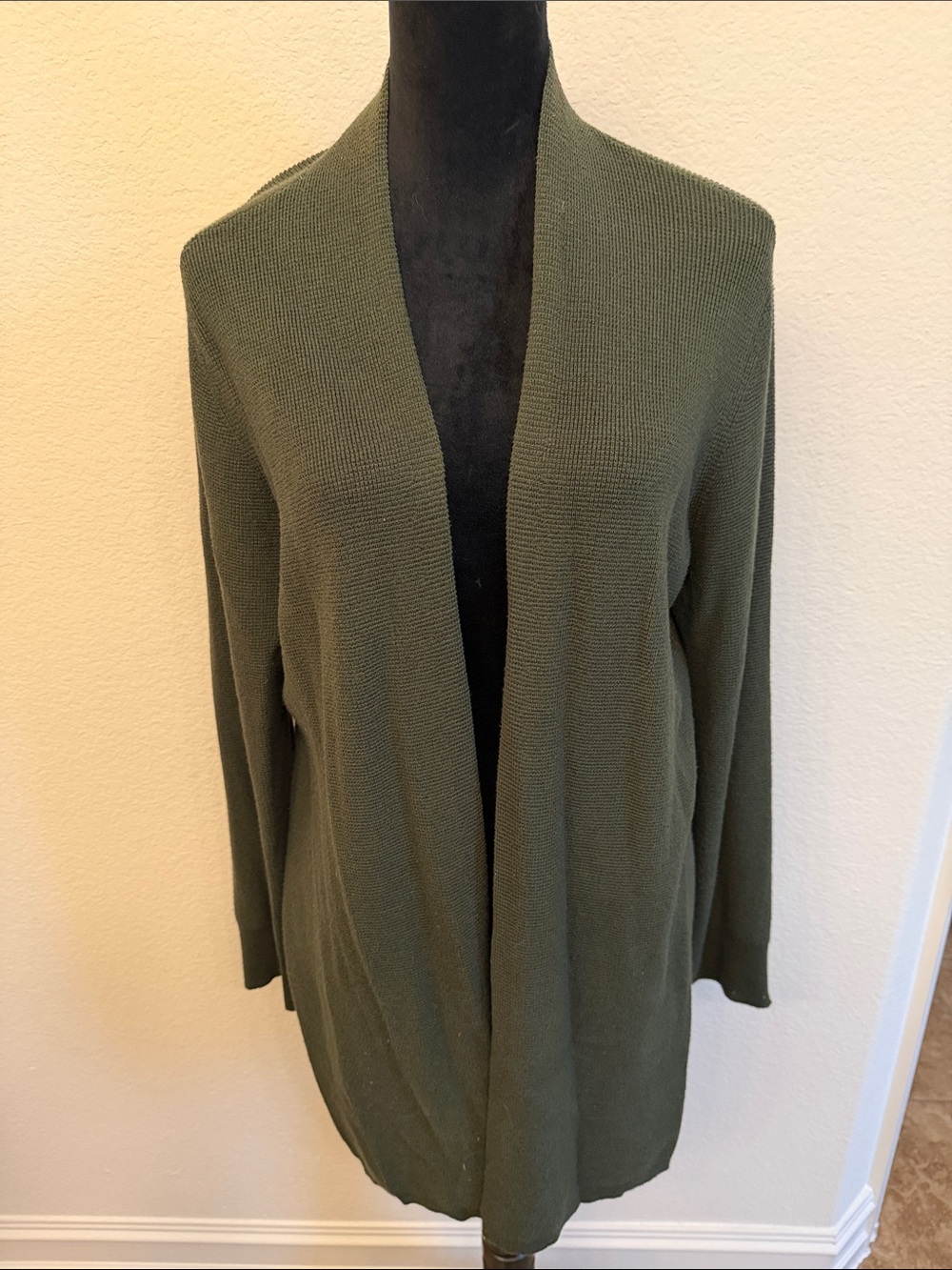 Cyrus Olive Green Open-Front Women's Cardigan